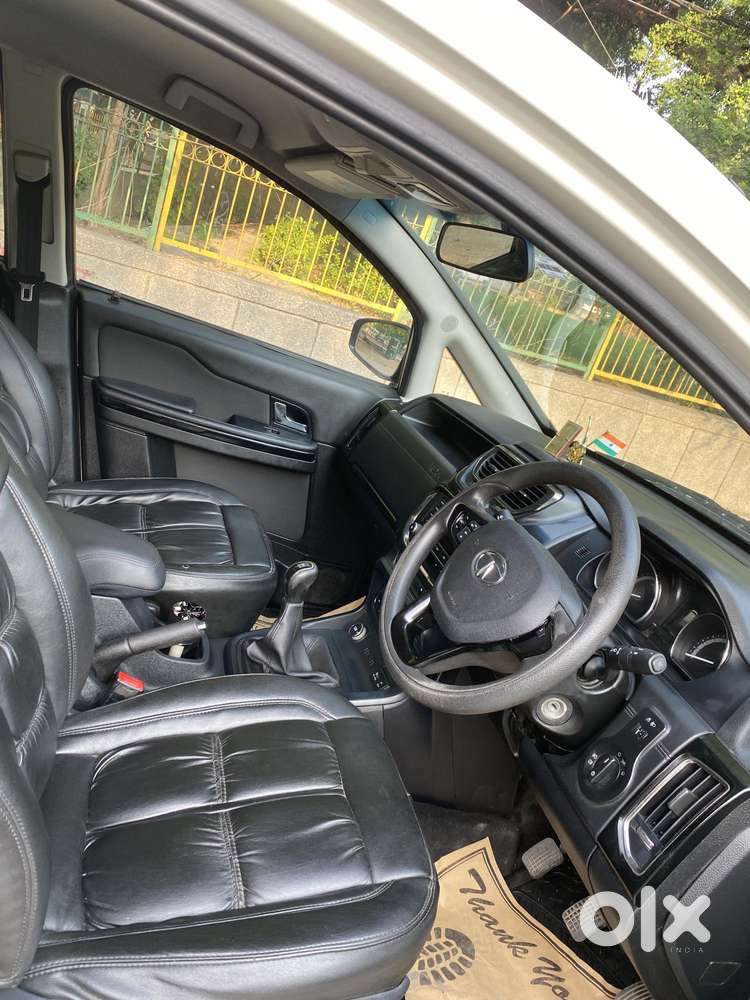 Tata Hexa 2.2 Xe 4x2 7 Str, 2017, Diesel