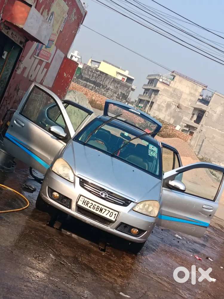 Sab Kuch Ok Condision Hai 4 Tyre Alloywheel Or New Hai