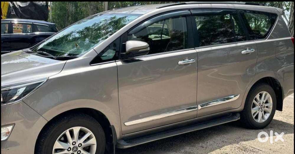 Toyota Innova Crysta 2.4 V, 2019, Diesel