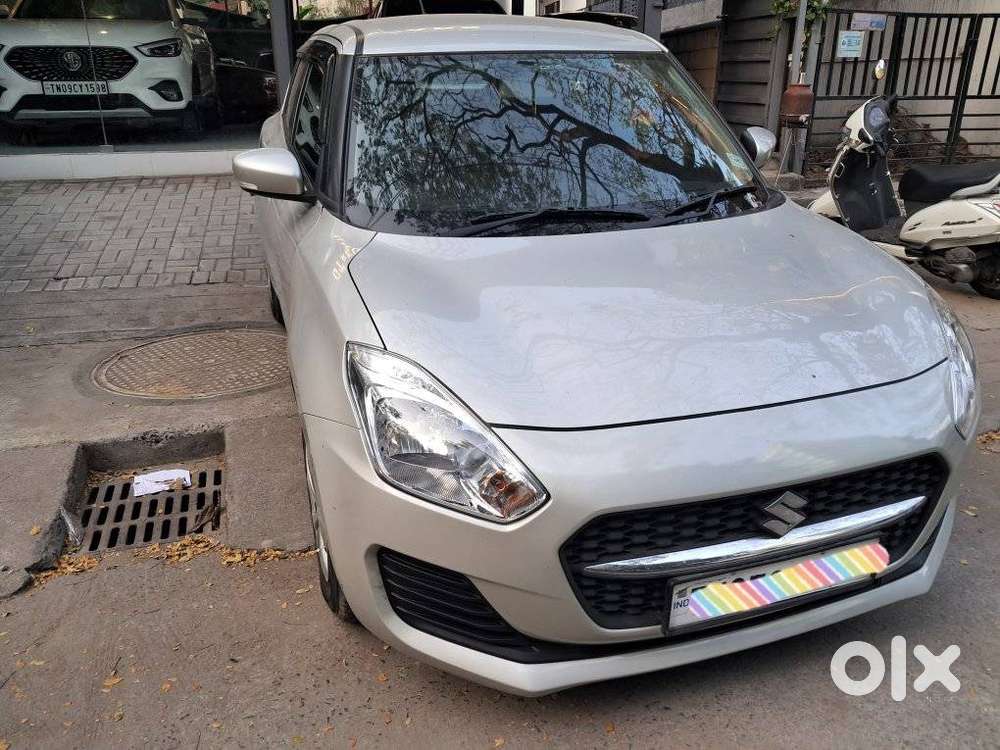 Maruti Suzuki Swift Vxi + Manual, 2023, Petrol