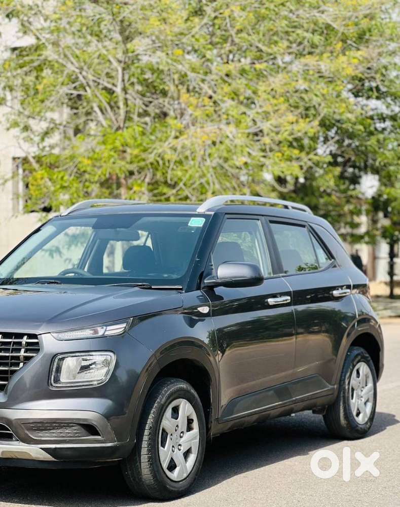 Hyundai Venue S Mt 1.2 Kappa, 2022, Petrol