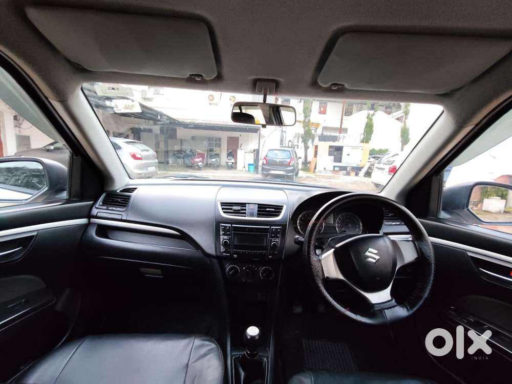 Maruti Suzuki Swift Vxi 1.2 Abs Bs-iv, 2015, Petrol