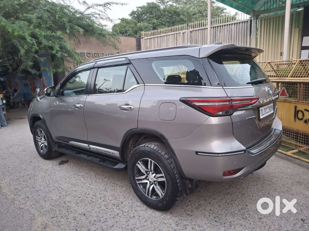 Toyota Fortuner [2021-ongoing] 2.7 2wd Petrol At, 2023, Petrol