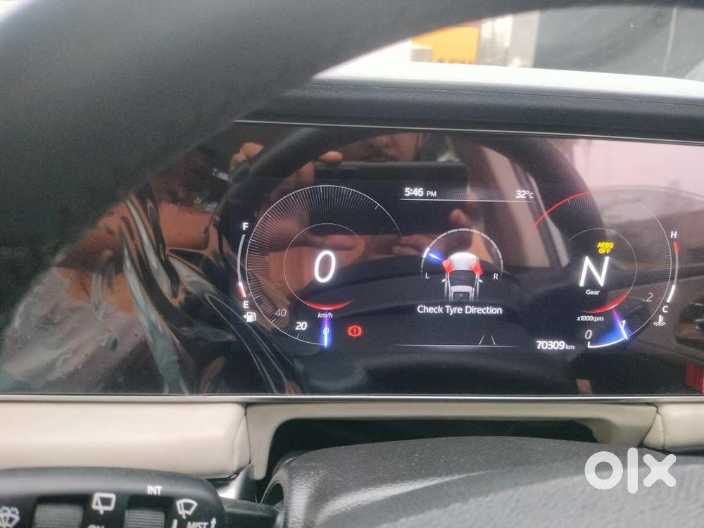 Mahindra Xuv700 2.2 Ax 7 Diesel At Luxury Pack Str, 2023, Diesel