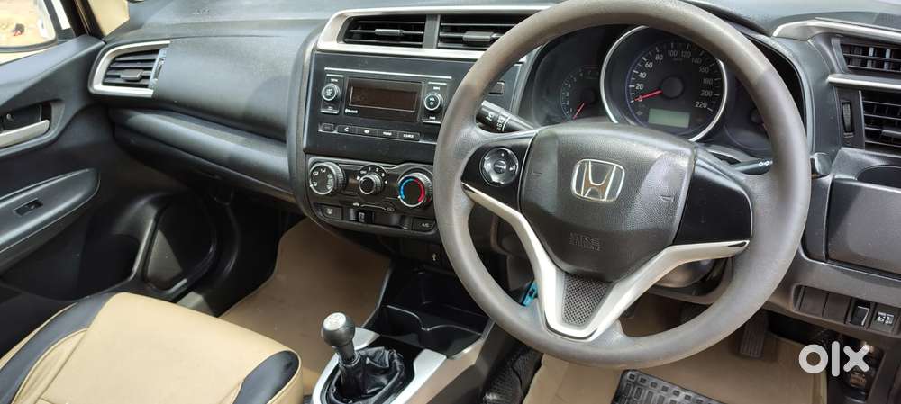 Honda Jazz S Mt I-vtec, 2017, Petrol
