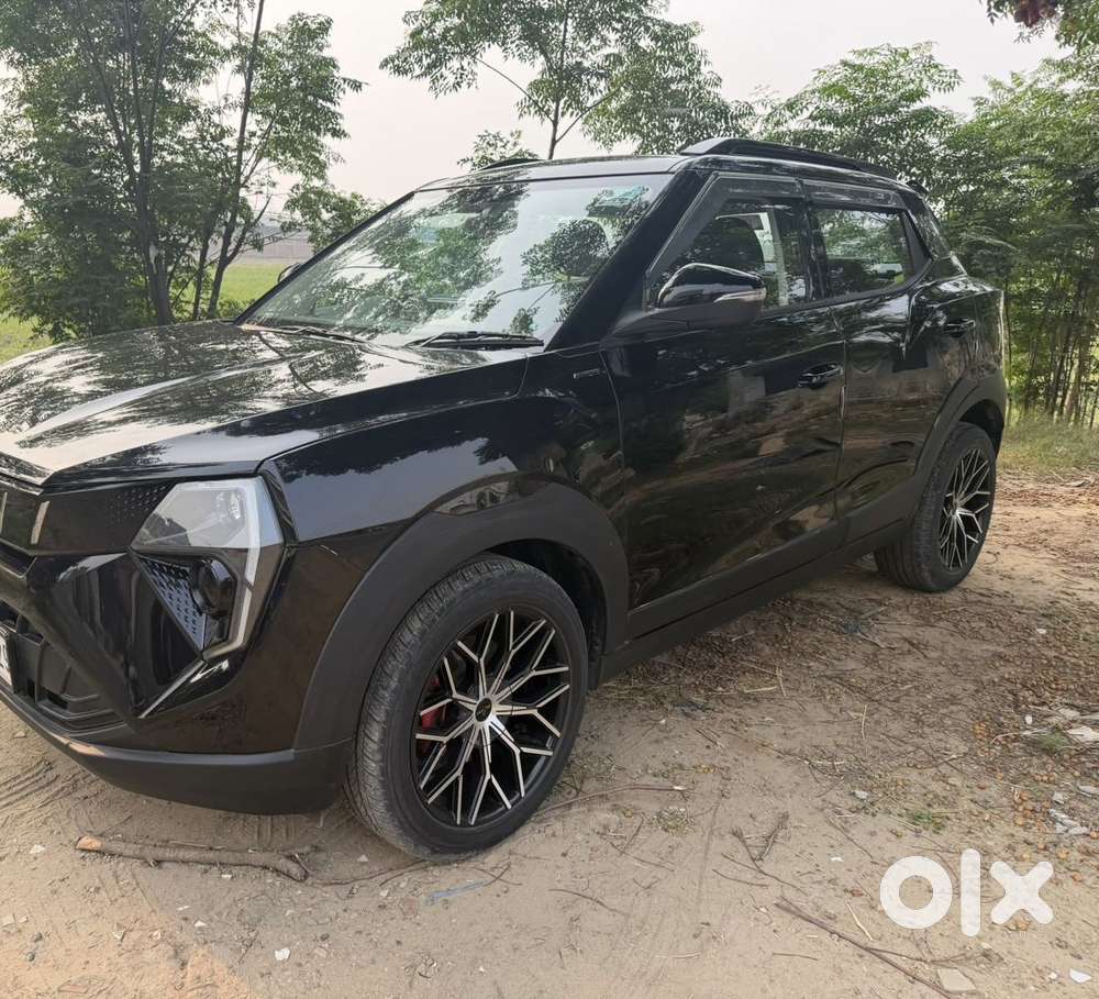 Mahindra Xuv 3xo Ax5l 1.2 Petrol At, 2024, Petrol