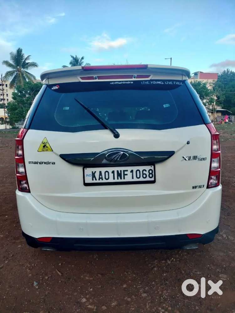 Mahindra Xuv500 2.2 Diesel Manual 2015