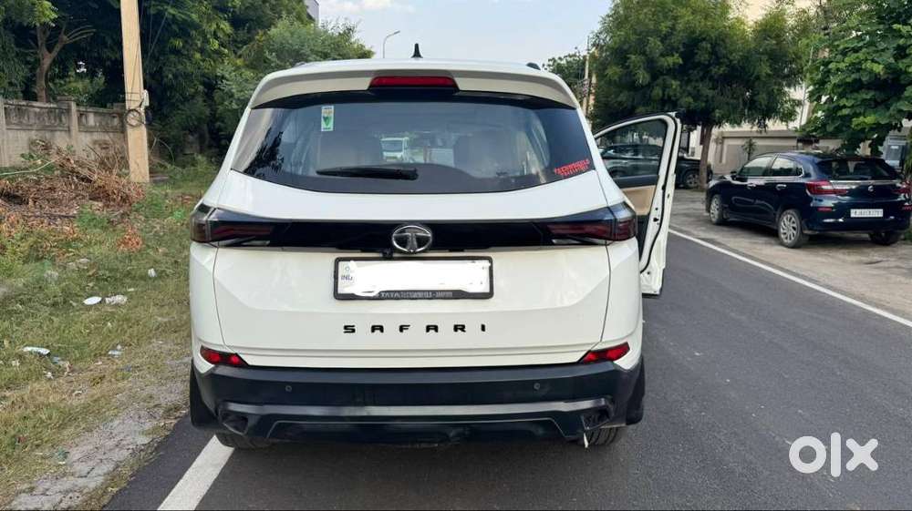 Tata Safari Diesel 2023