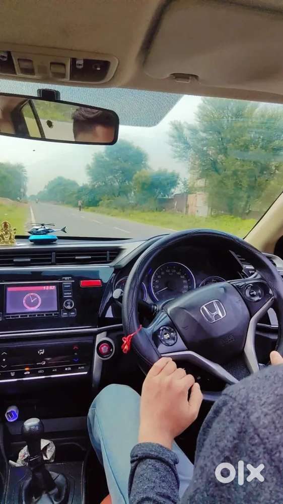 Honda City Vx 2014 Top Model With Sunroof