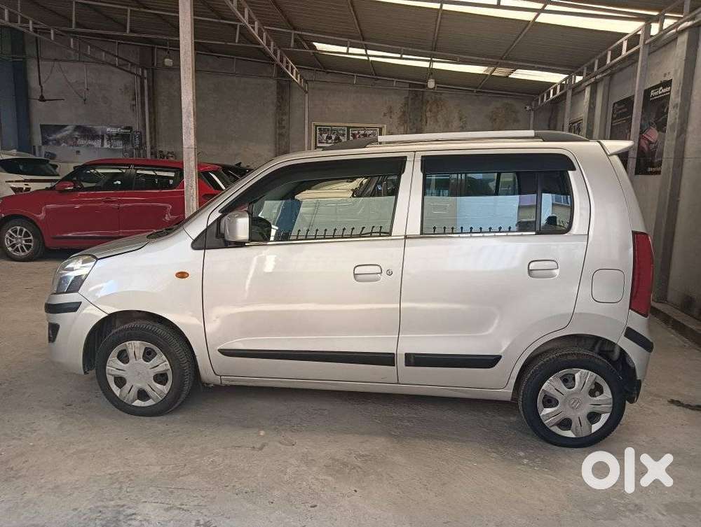 Maruti Suzuki Wagon R Amt Vxi, 2018, Petrol