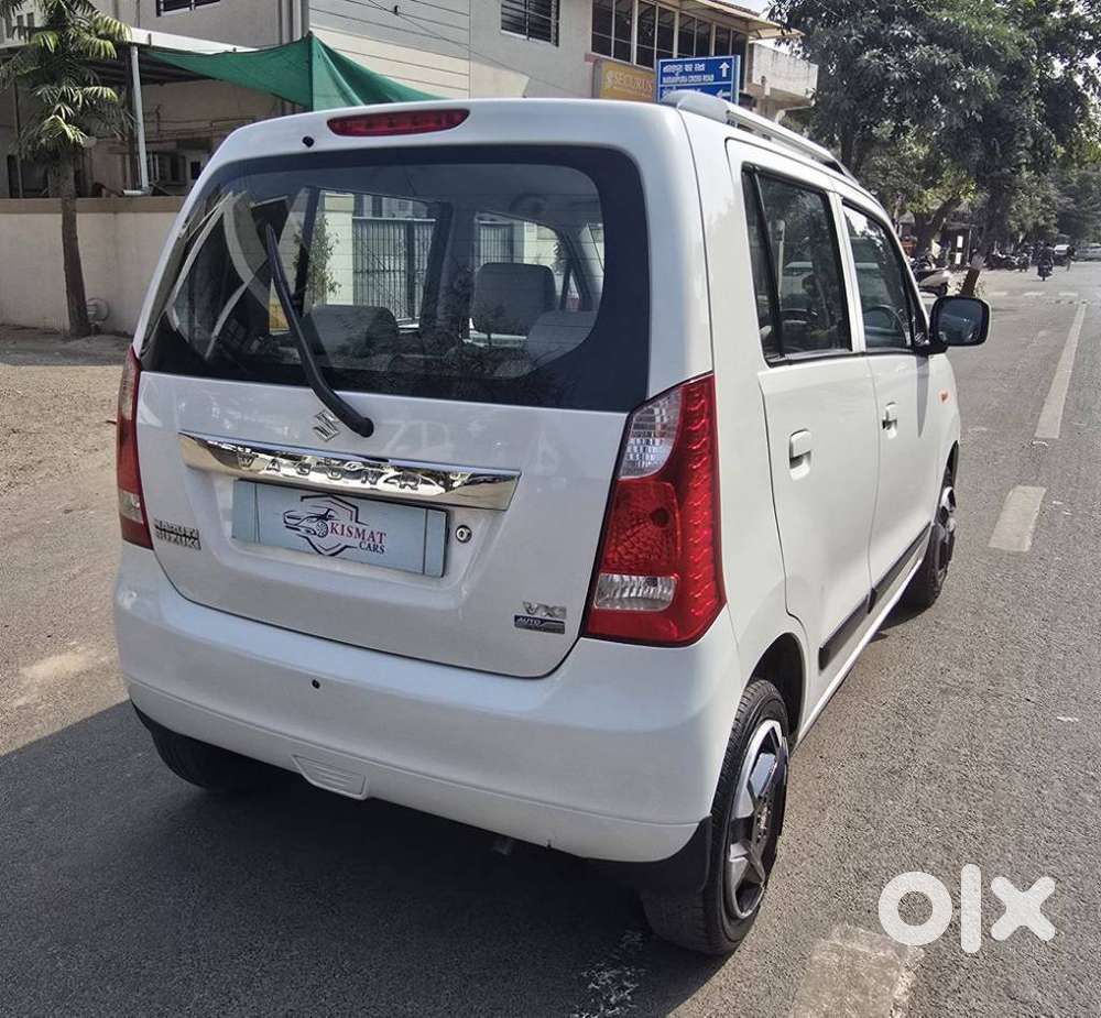 Maruti Suzuki Wagon R Vxi Amt1.2, 2017, Petrol