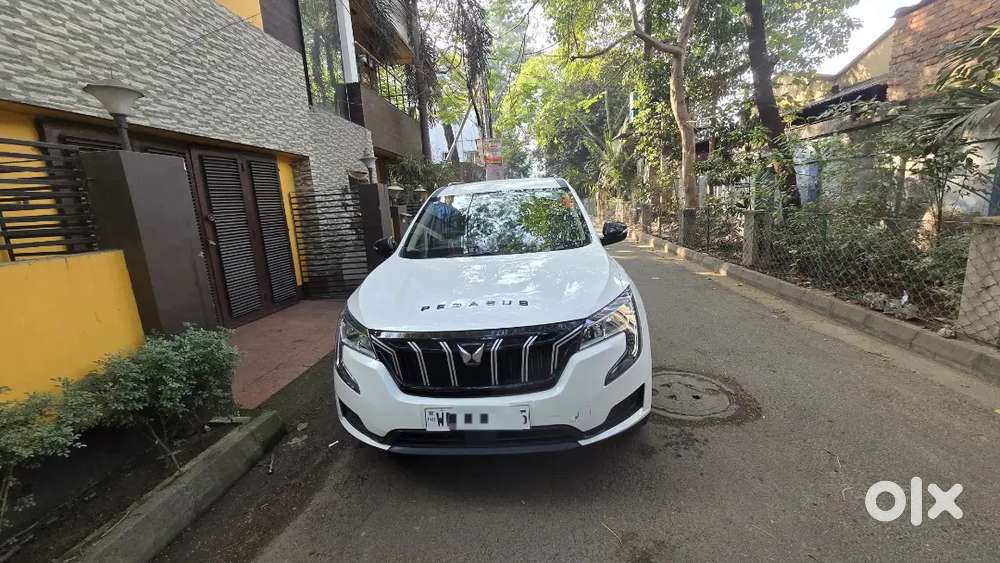 Mahindra Xuv700 2022 Petrol 37000 Km Driven