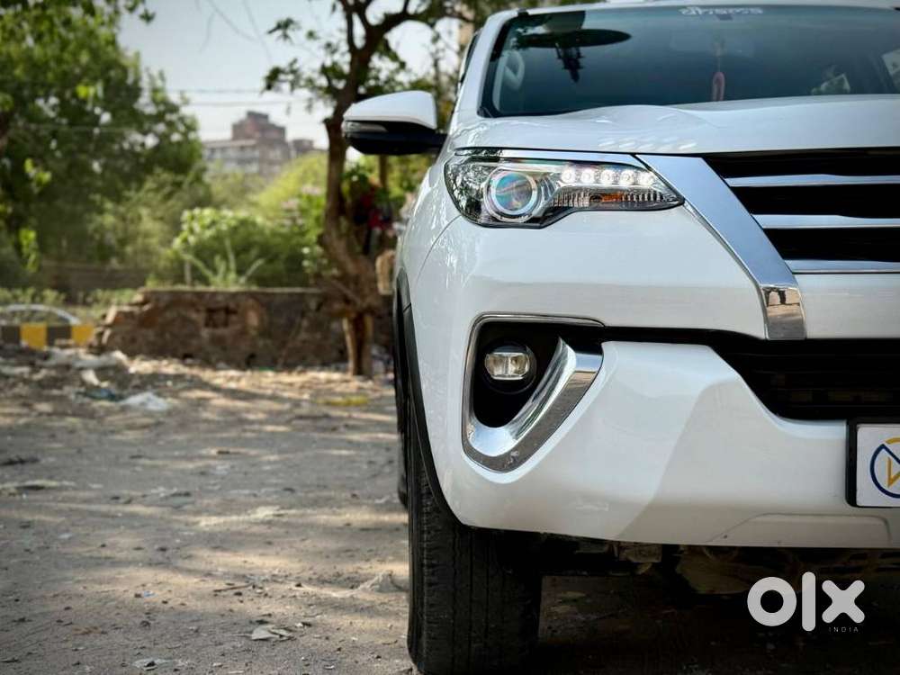 Toyota Fortuner 4x2 At 2.8 Diesel, 2020, Diesel