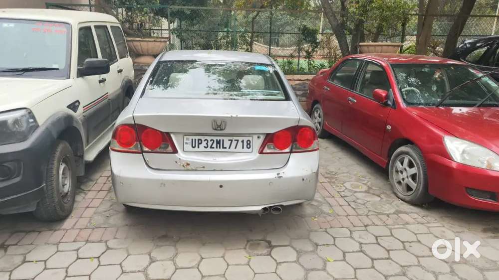 Honda Civic (lucknow Number)2009 Cng 32000 Km Driven Top Condition