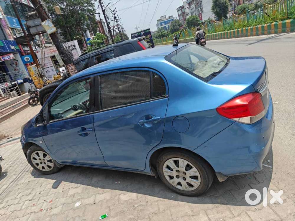 Honda Amaze (petrol) ,very Good Condition