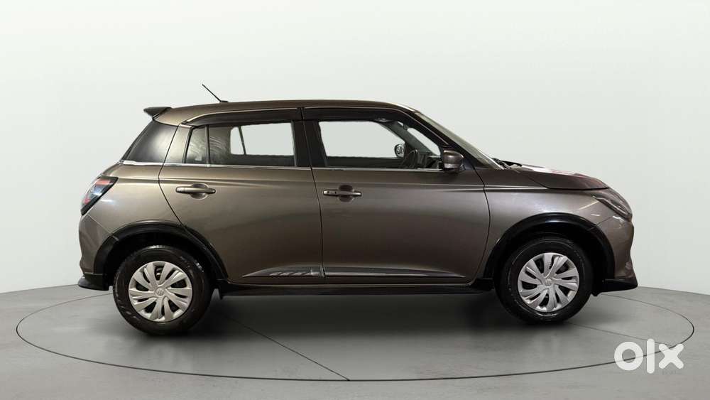 Maruti Suzuki Swift 1.2 Vxi (o), 2024, Petrol