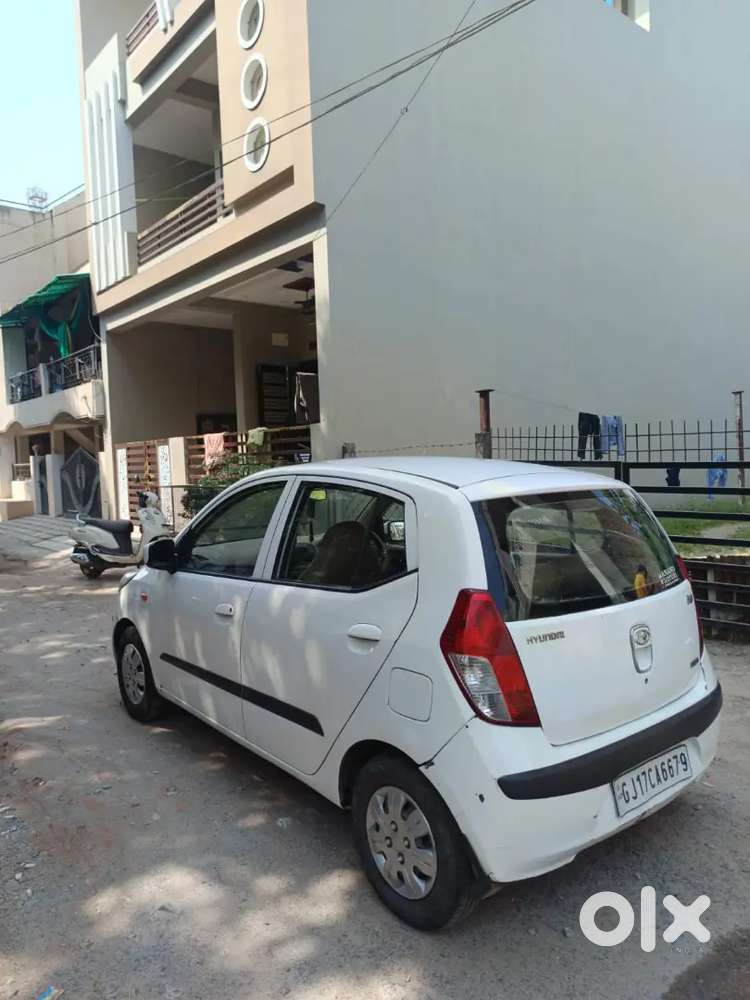 Hyundai I10 Sportz 2010 Car
