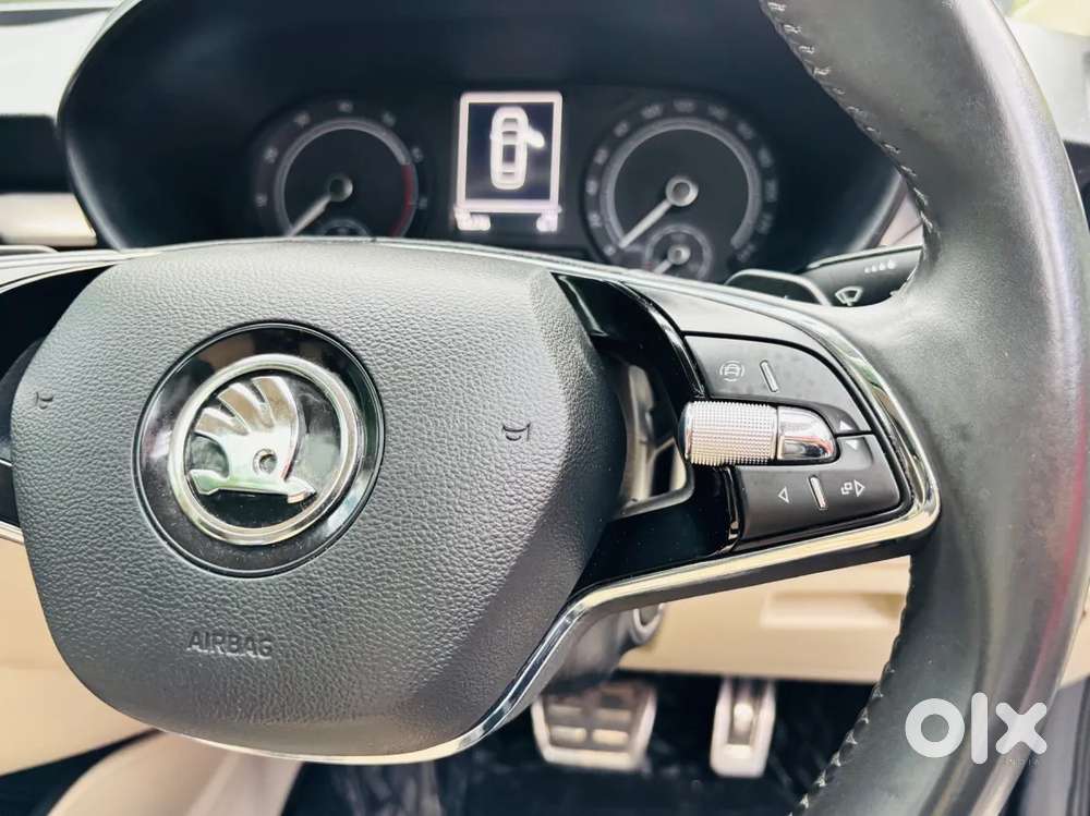 Skoda Slavia, 2025, Petrol
