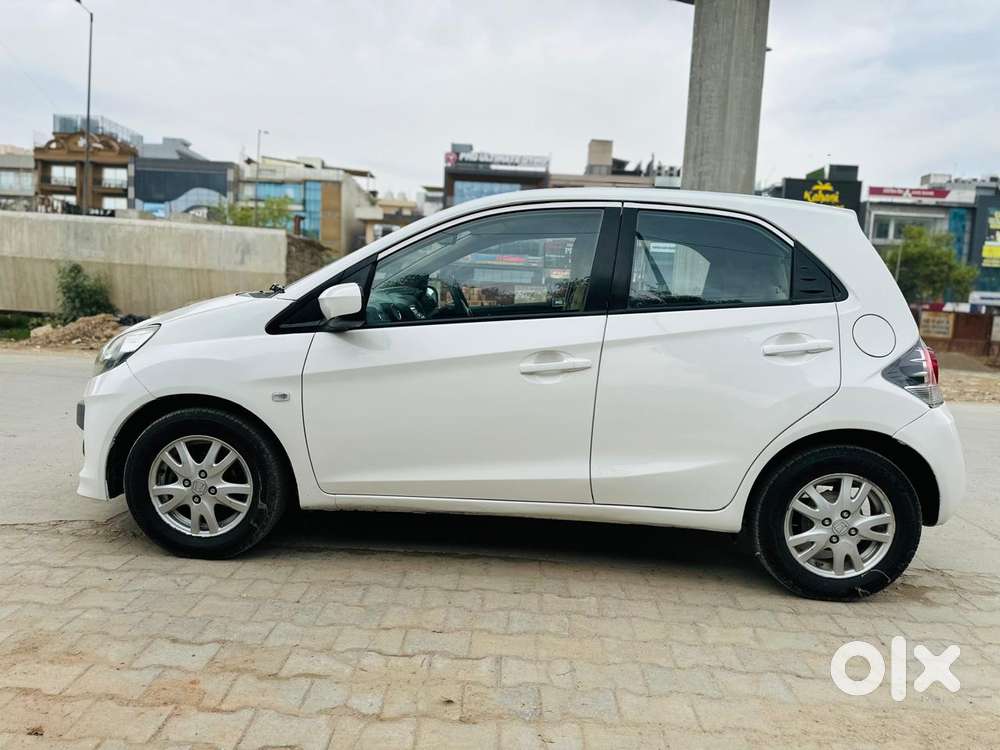 Honda Brio 2013-2016 Vx O At, 2014, Petrol