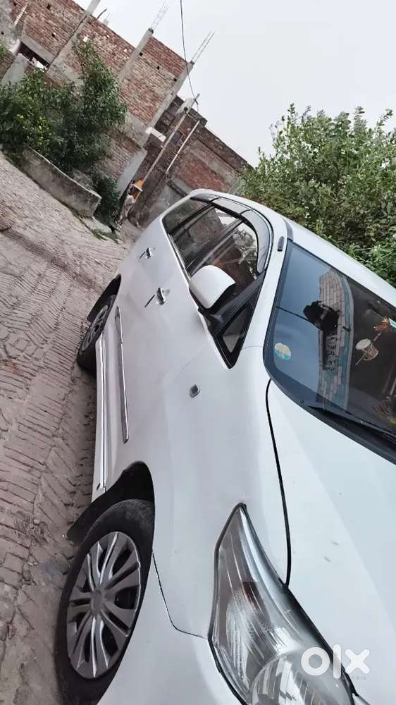 Toyota Innova Hycross 2016