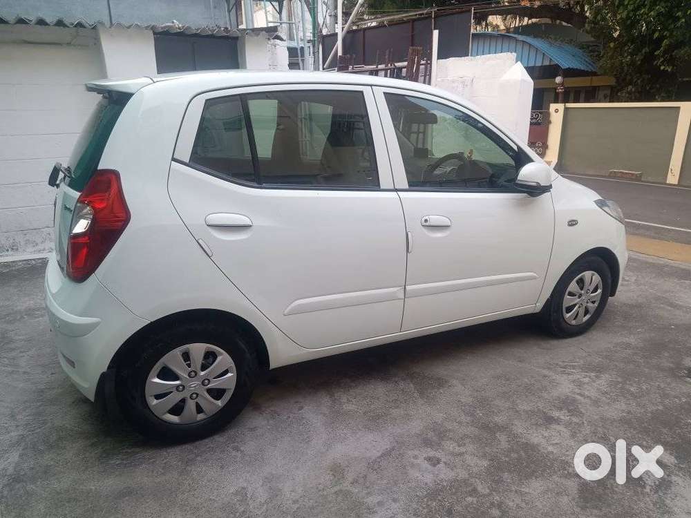 Hyundai I10 Sportz 1.2 Automatic Kappa2, 2013, Petrol