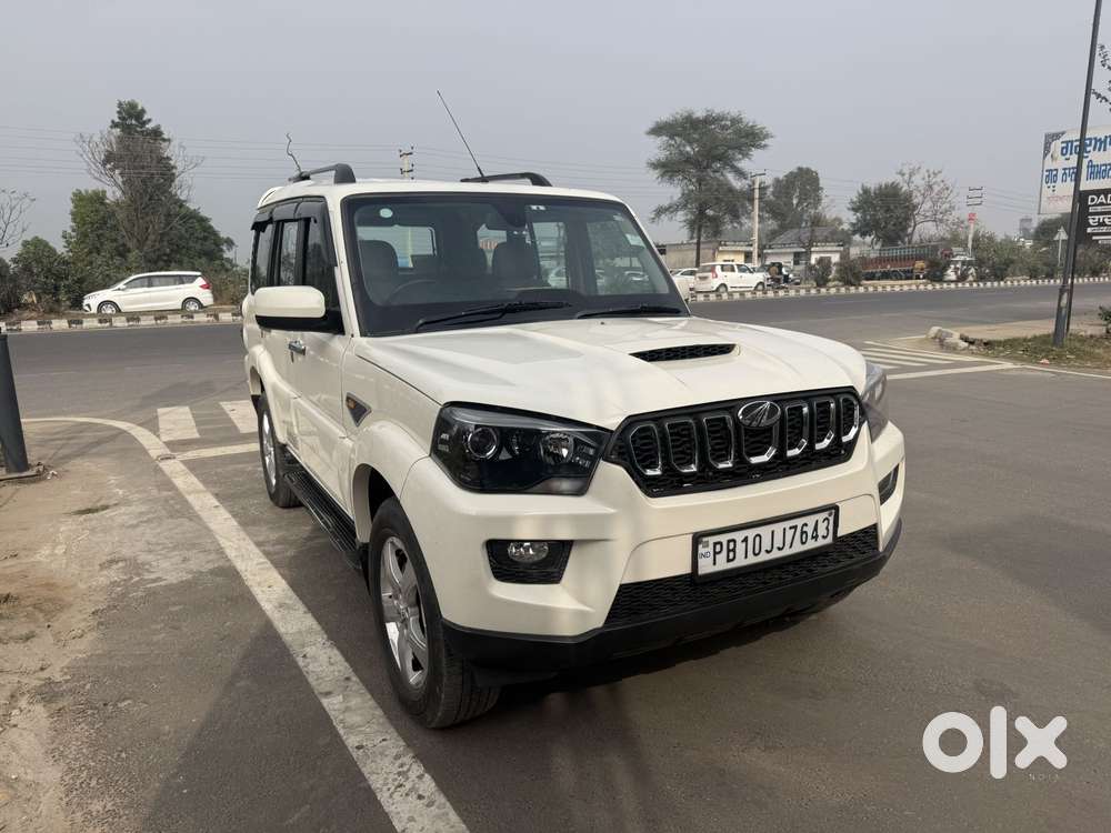 Mahindra Scorpio S10 8 Seater, 2017, Diesel