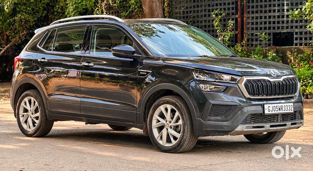 Skoda Kushaq 1.0 Tsi Style At (6 Airbags), 2023, Petrol
