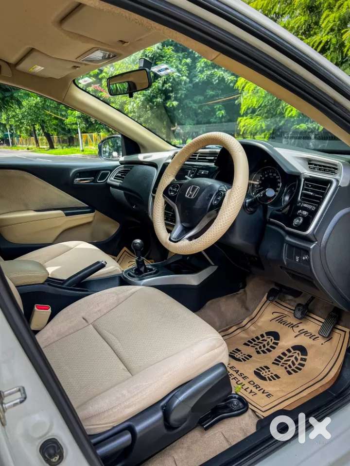 Honda City 1.5 V 4th Gen I-vtec Mt, 2017, Petrol