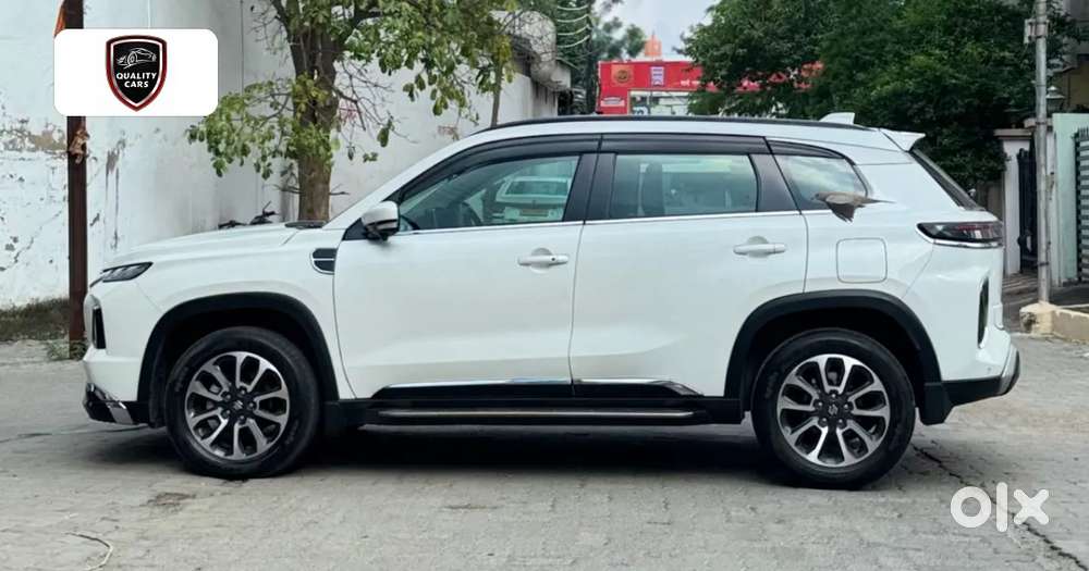 Maruti Suzuki Grand Vitara 1.5 Alpha Smart Hybrid Dual Tone, 2023, P..