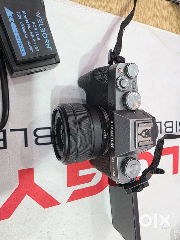 Fujifilm XT 200 with 15-45mm Lens Rarely used condition 4K@30 FPS