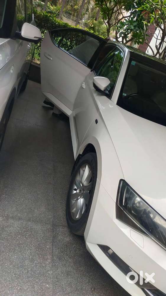 Skoda Superb 2017 Petrol Well Maintained