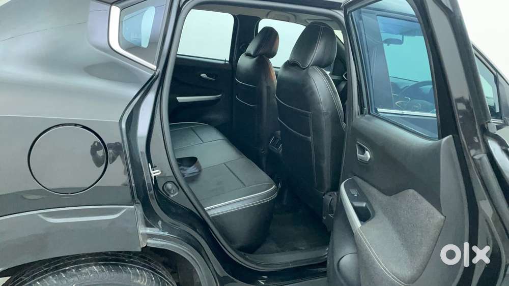 Nissan Magnite 1.0 Xv Premium Turbo Cvt, 2022, Petrol