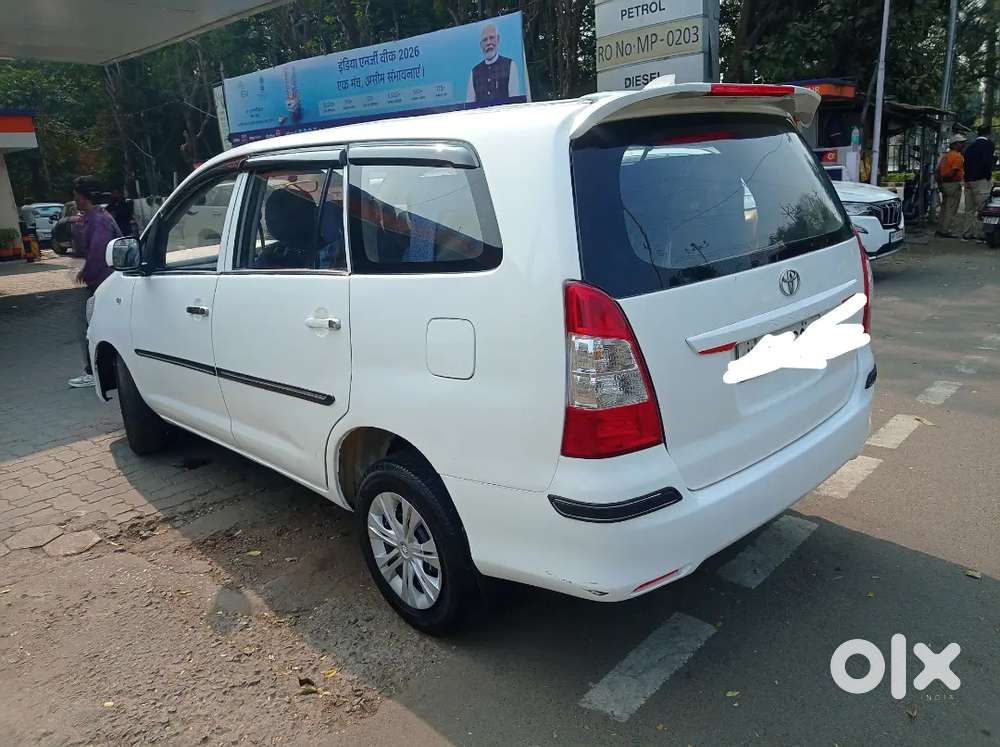 Toyota Innova 2012 Diesel Well Maintained