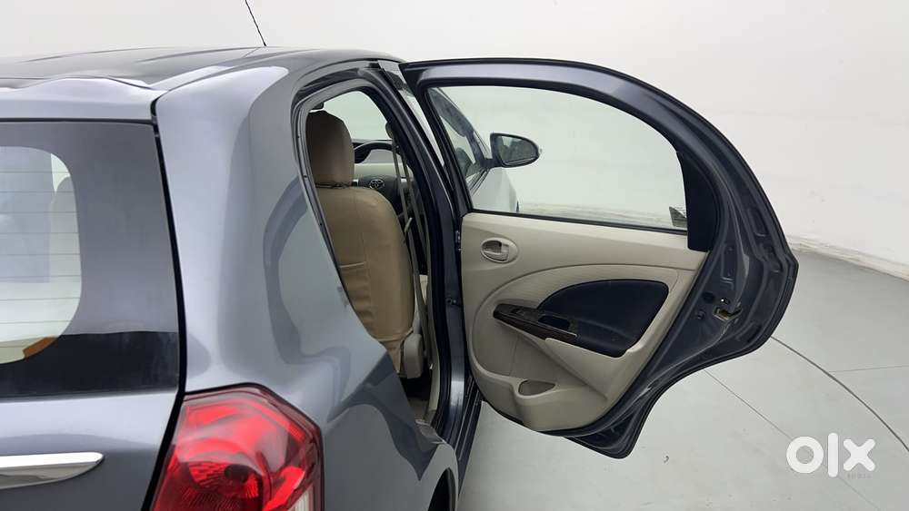 Toyota Etios Liva 2014-2016 Vx, 2015, Petrol