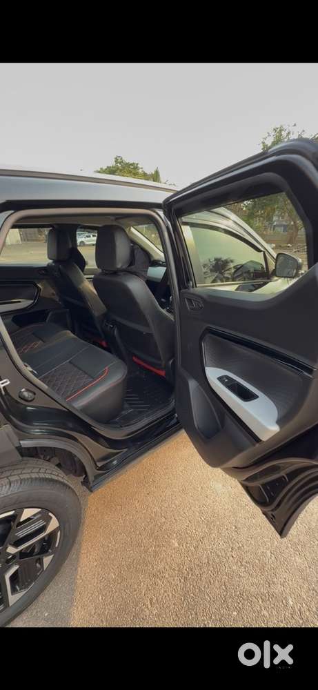 7 Months Old Renault Kiger Petrol 2026 Model - 7100 Kms