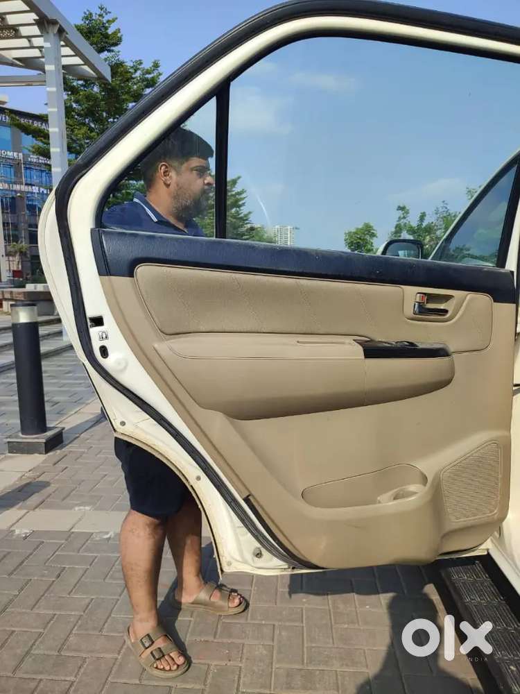 Toyota Fortuner Legender 2016