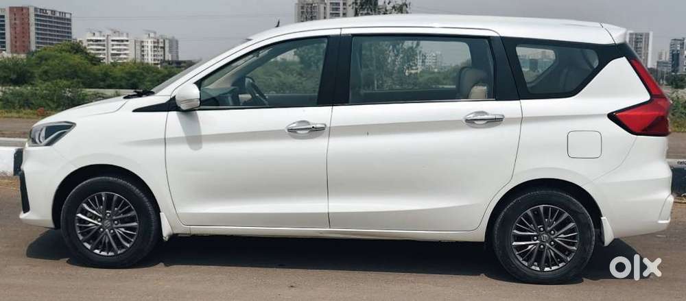 Maruti Suzuki Ertiga 1.5 Zxi Plus Shvs, 2021, Cng & Hybrids