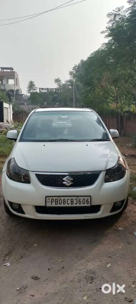 Maruti Suzuki Sx4 2012
