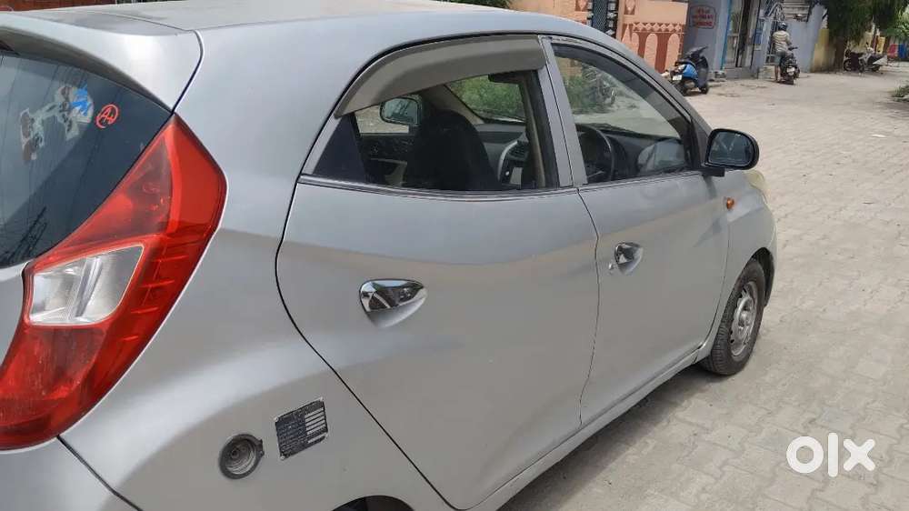Hyundai Eon Plus 2013 Petrol Manual Need Money