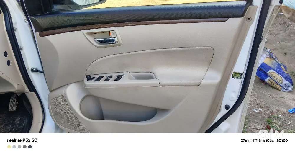 Maruti Suzuki Swift Dzire 2017 Manual Petrol