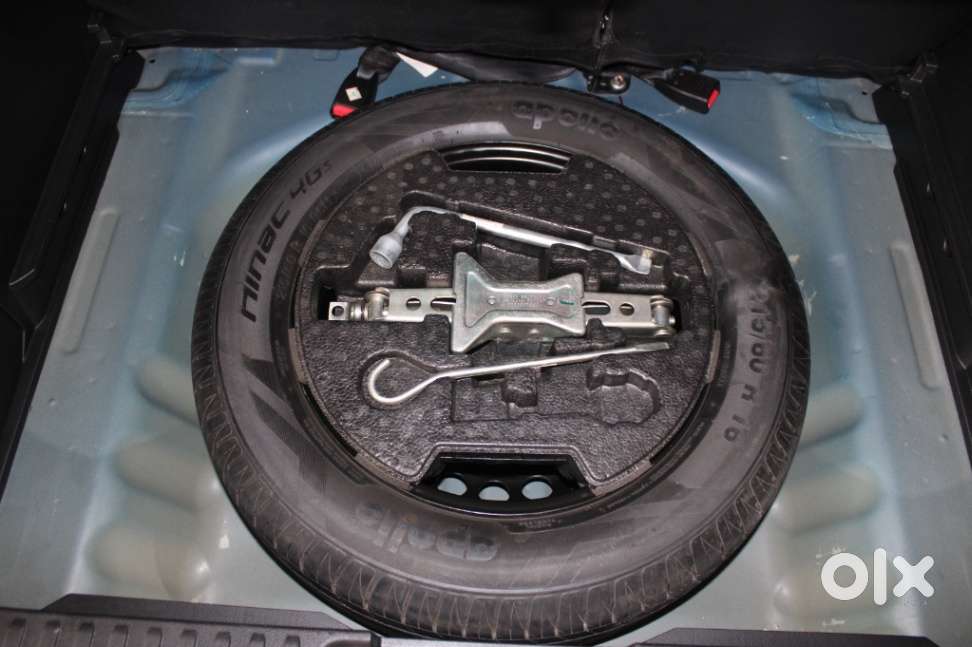 Toyota Urban Cruiser Cruiser Premium, 2021, Petrol