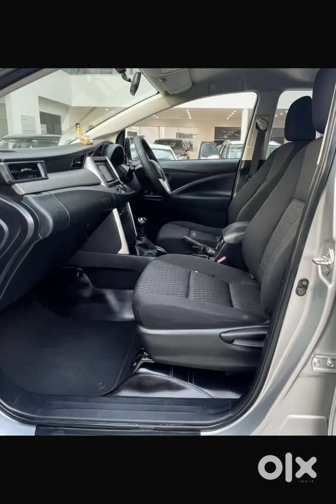 Toyota Innova Crysta 2018