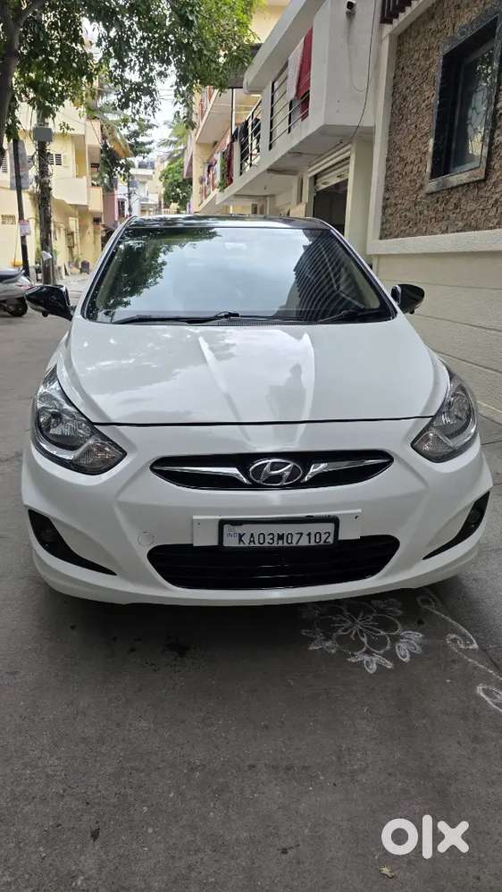 Hyundai Verna Sx(o) Automatic Diesel 2012 Car