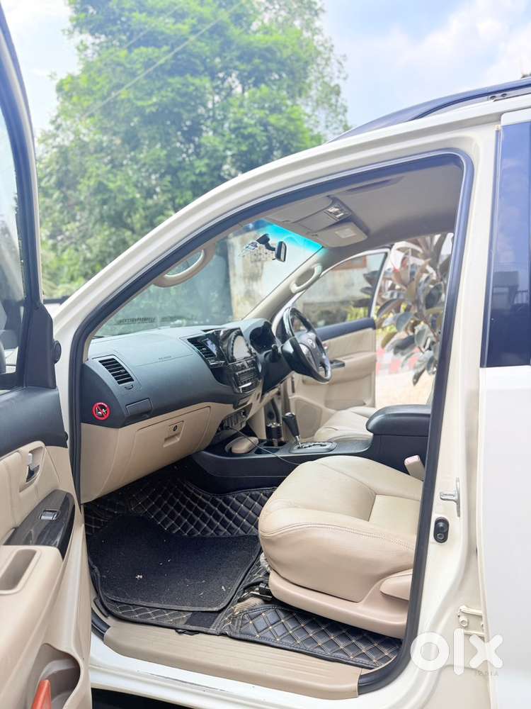 Toyota Fortuner Diesel Automatic 2014