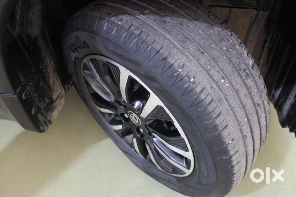 Toyota Urban Cruiser Cruiser Premium, 2021, Petrol