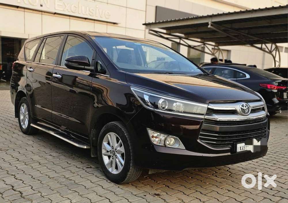 Toyota Innova Crysta 2.4 V 8 Str, 2017, Diesel