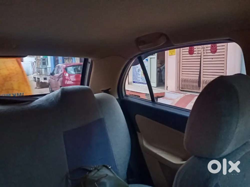 Tata Indica Vista 2012 Diesel 110000 Km Driven