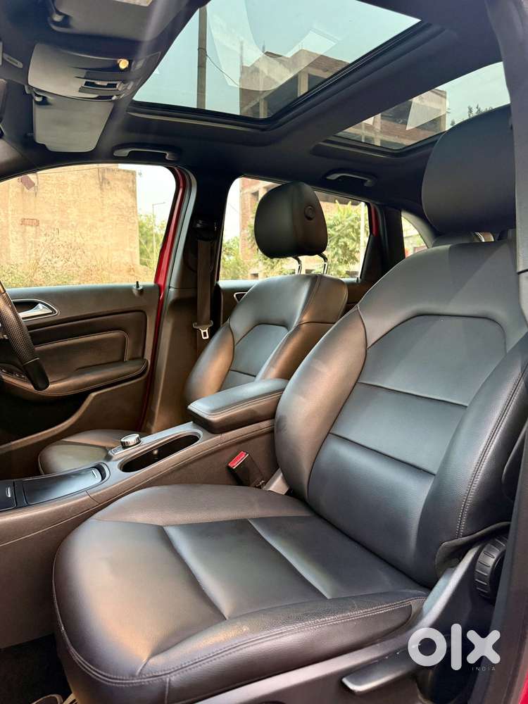 Mercedes-benz B Class 2012-2015 B180 Sports, 2013, Petrol