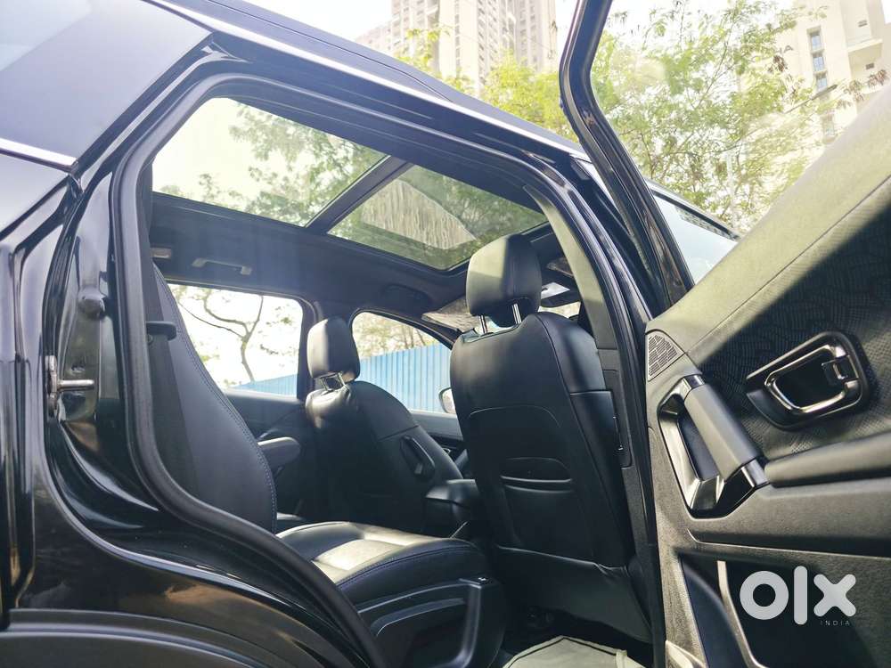 Tata Safari 2.0 Xza Plus 6 S Dark Edition, 2022