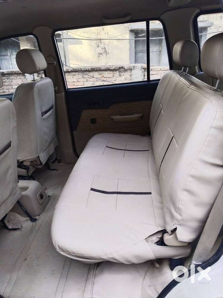 Chevrolet Tavera Neo 3 Lt- 8 Str Bs-iii, 2015, Petrol